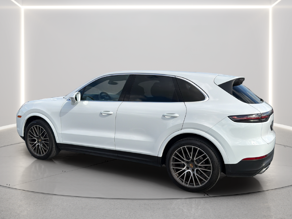 Used 2023 White Porsche Base image 14
