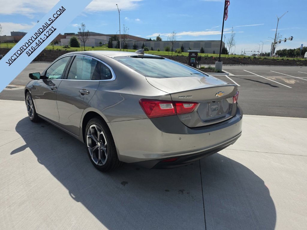 Used 2024 Gray Chevrolet LT image 3