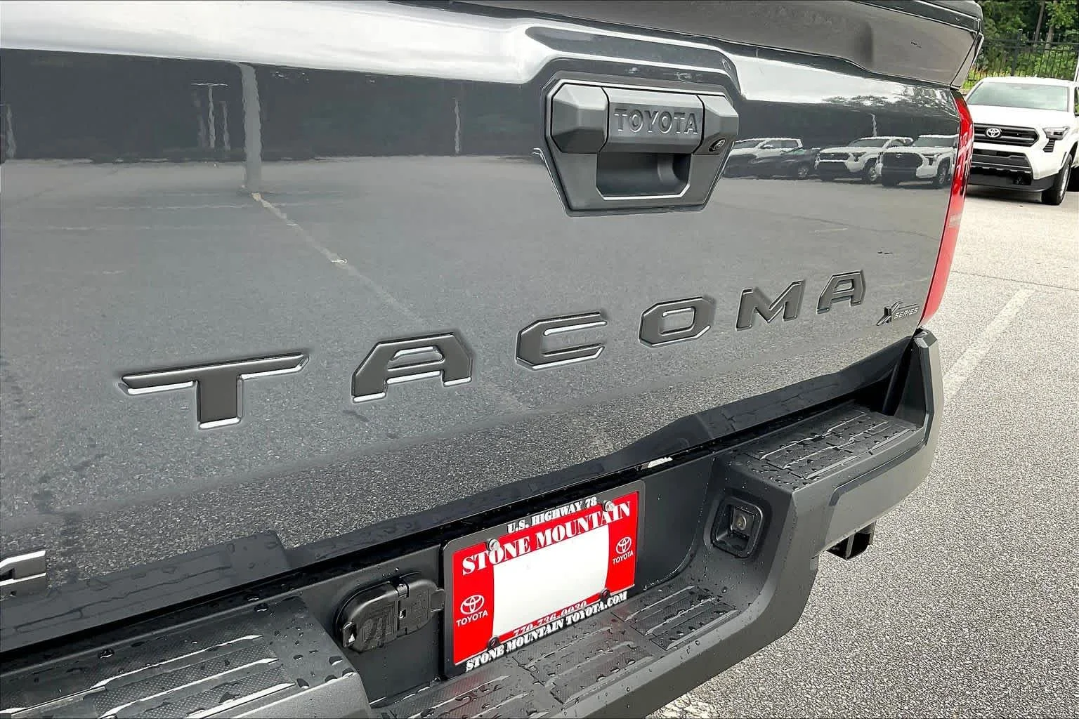 New 2026 Underground Toyota SR5 image 15