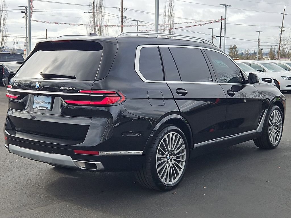 Used 2023 Black BMW xDrive40i image 6