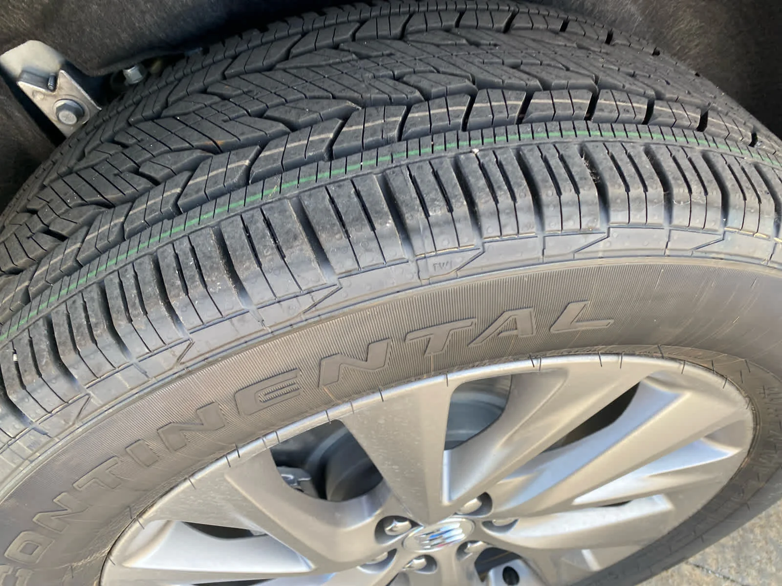 New 2026 Moonstone Gray Metallic Buick Preferred image 28