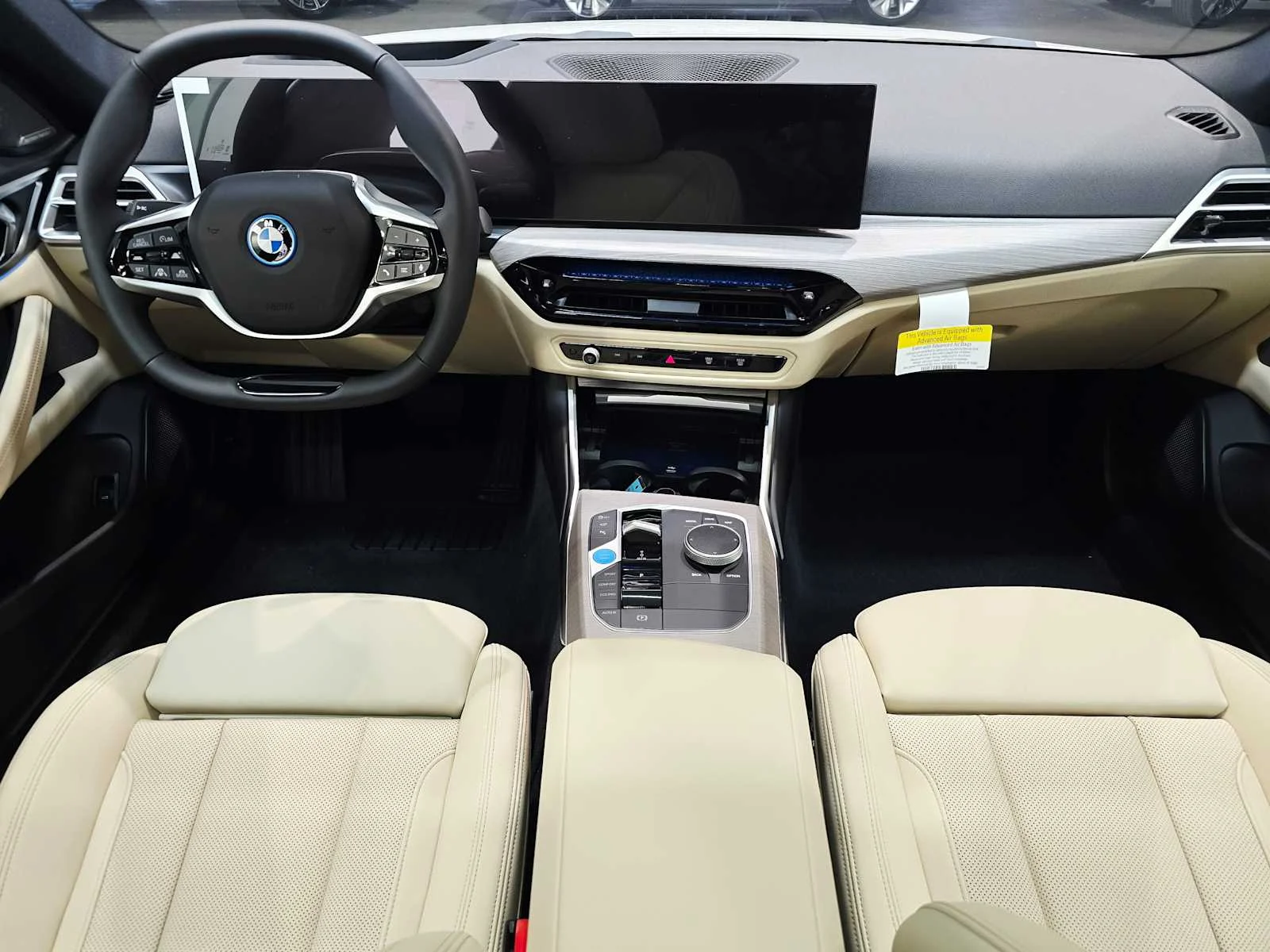 New 2026 Mineral White Metallic BMW xDrive40 image 10