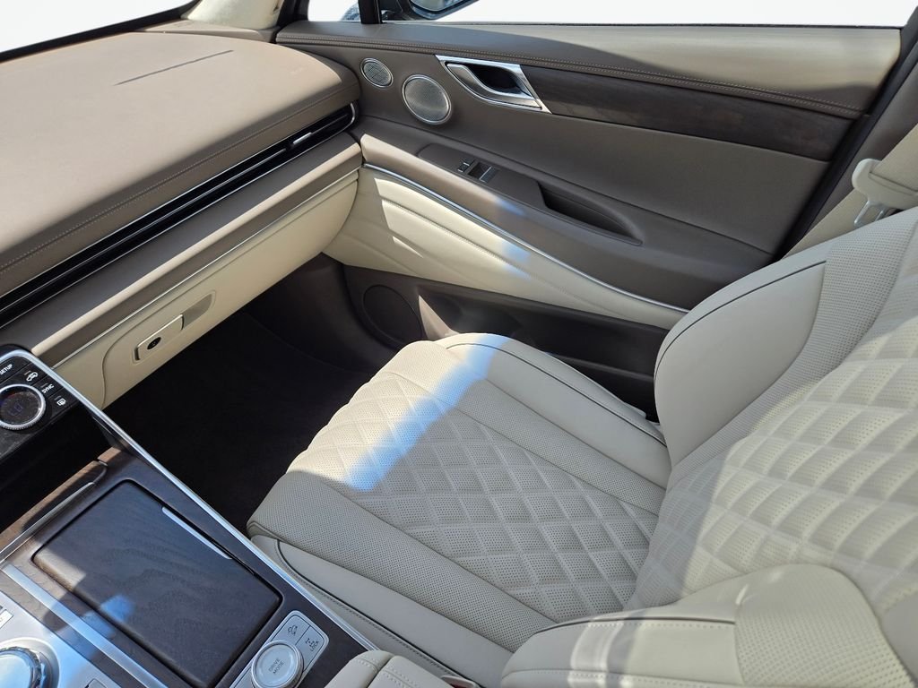Used 2024 Green Genesis Prestige Signature image 21