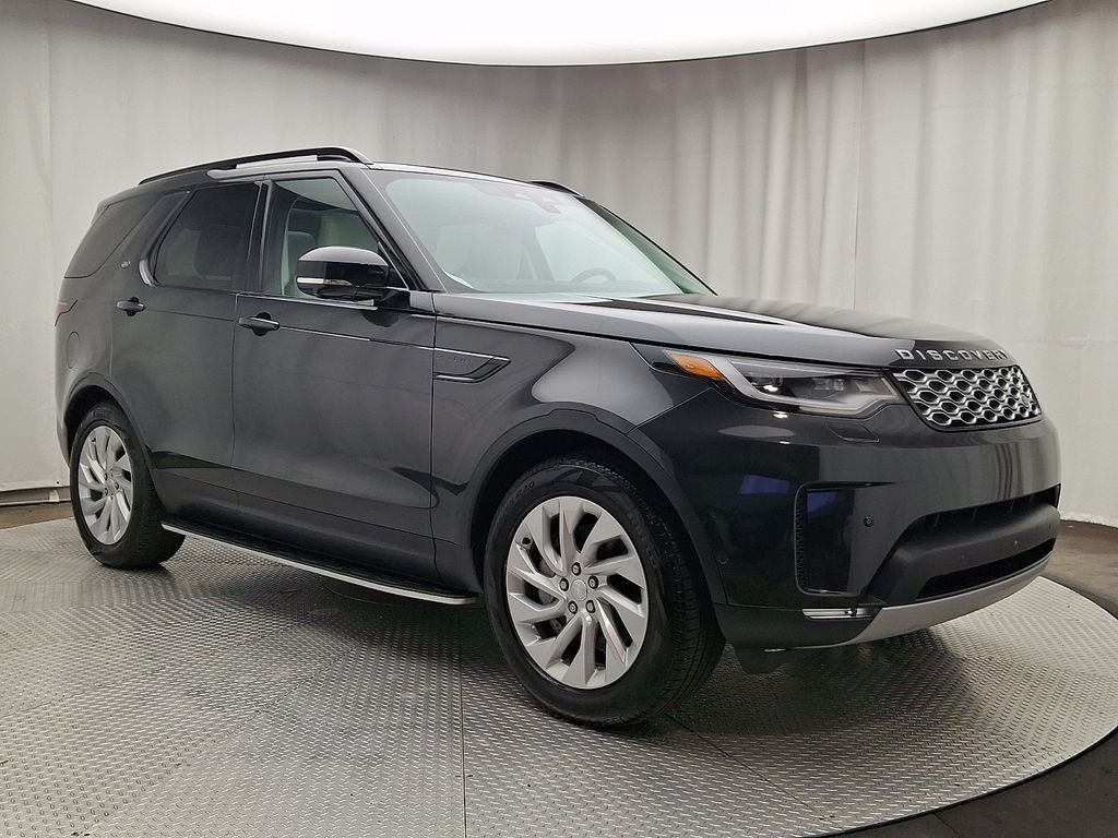Certified Used 2025 Carpathian Gray Premium Metallic Land Rover S image 3