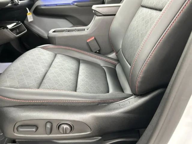 New 2027 Summit White Chevrolet RS image 19