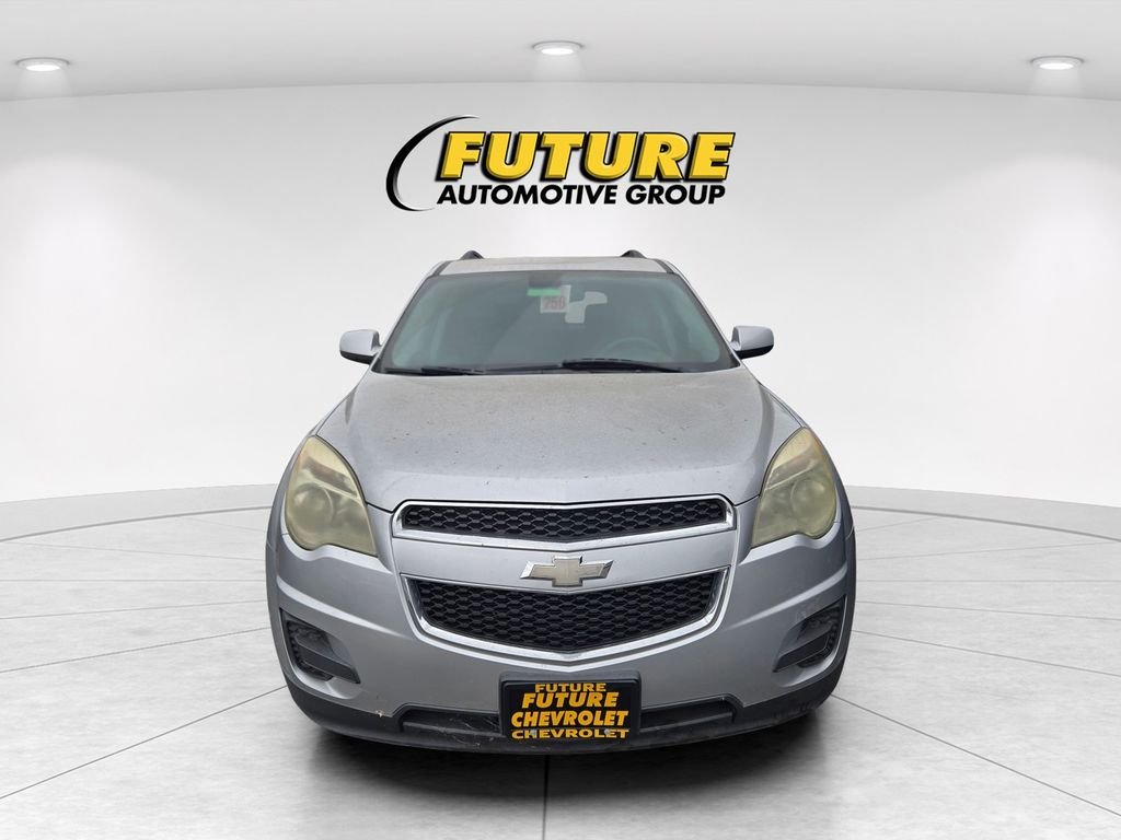 Used 2011 Silver Chevrolet LT image 2