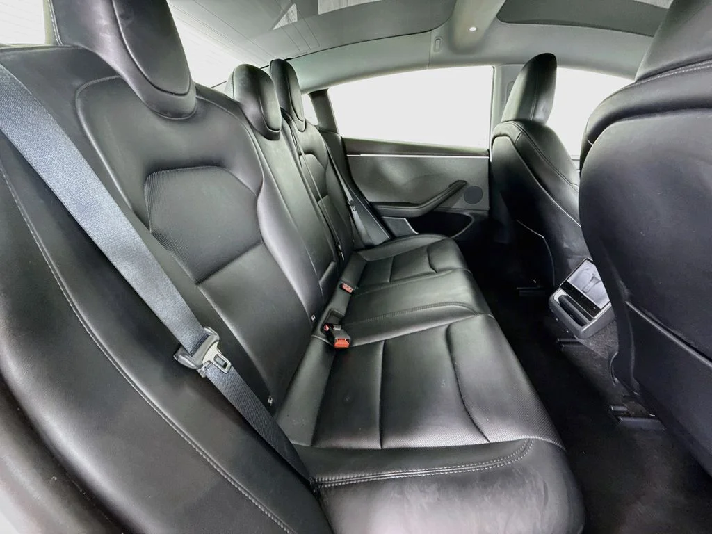 Used 2025 White Tesla Long Range image 28