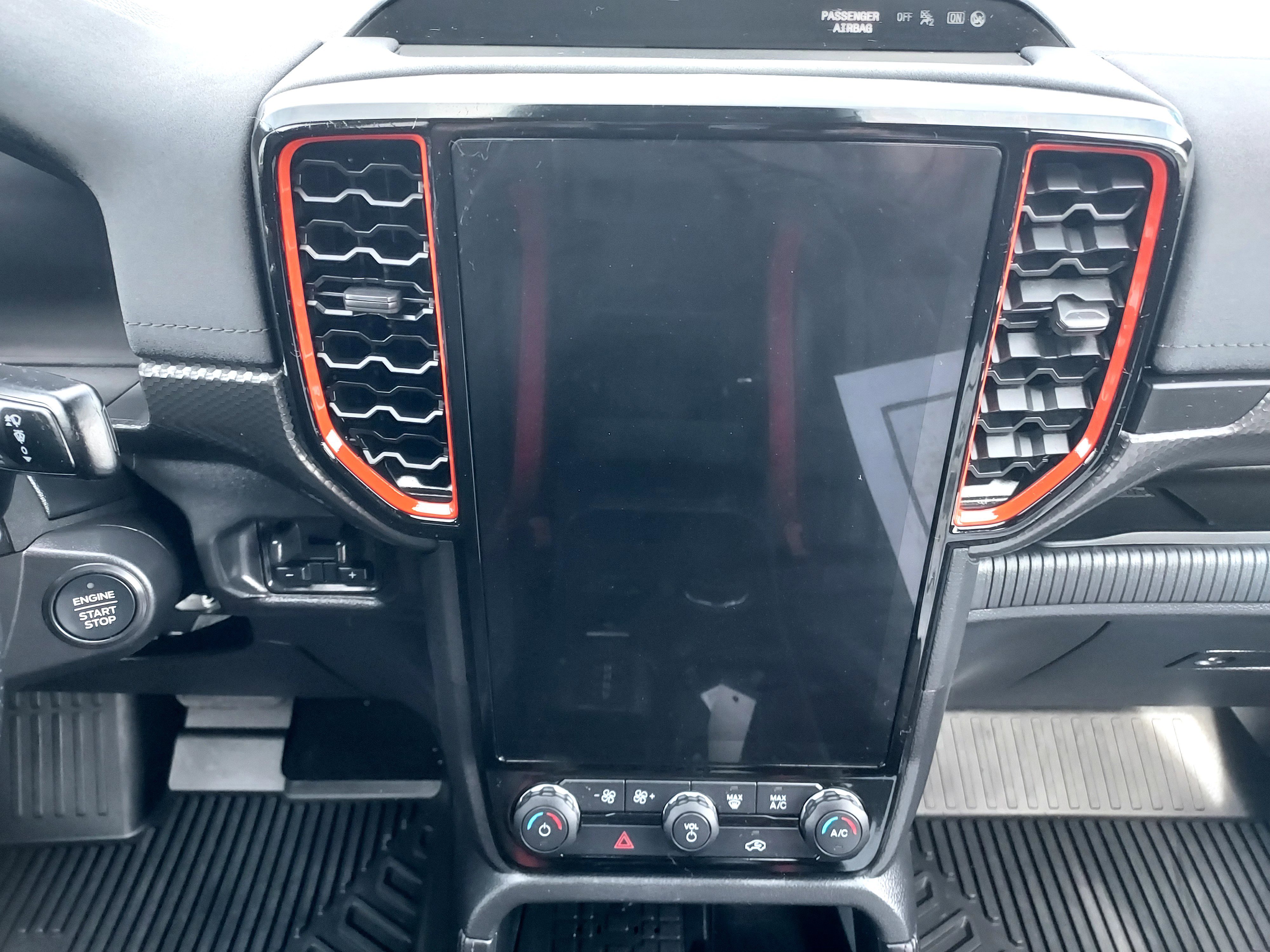 Used 2025 Desert Sand Ford Raptor image 29