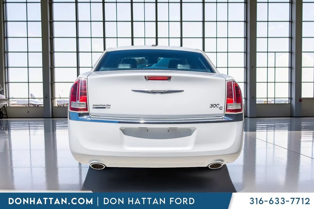 Used 2014 White Chrysler C image 35