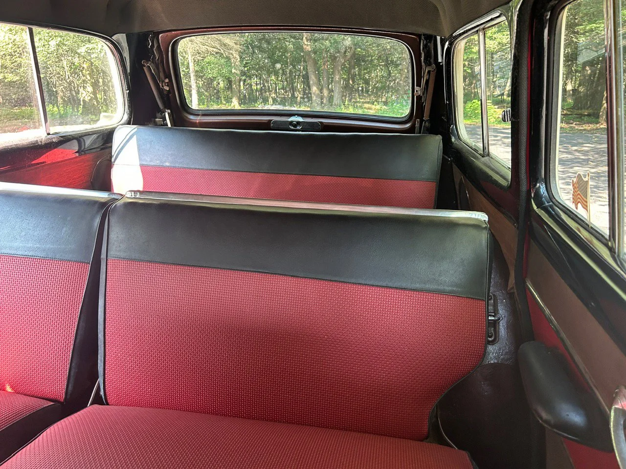 Used 1953  Ford Wagon image 5