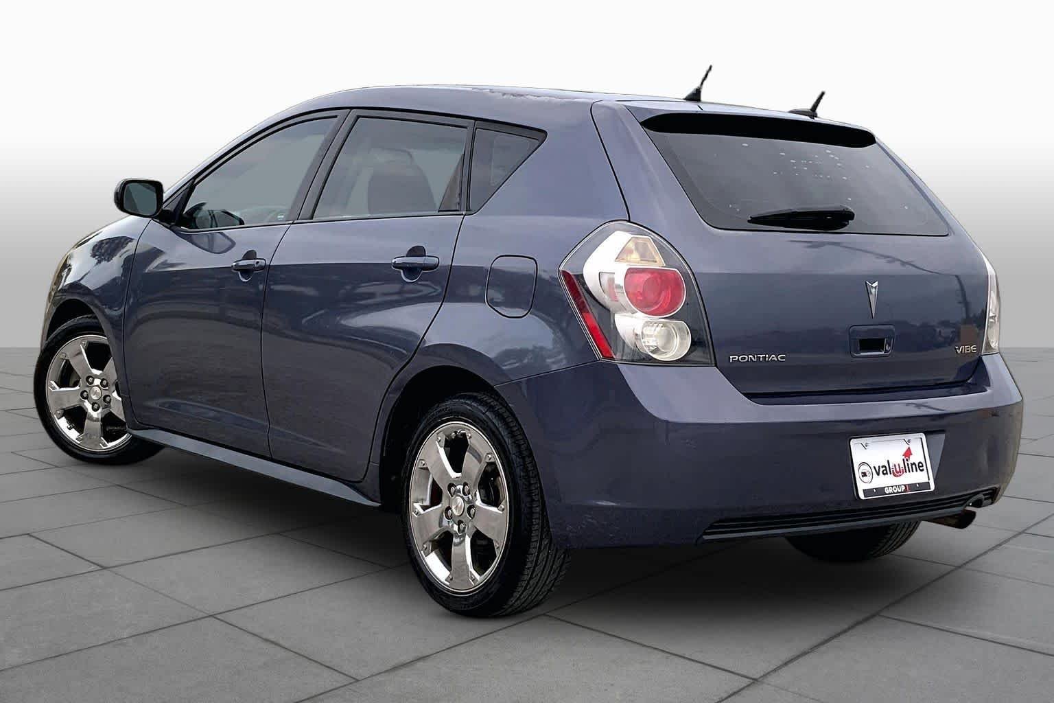 Used 2009 Steel Blue Metallic Pontiac w/1SB image 11