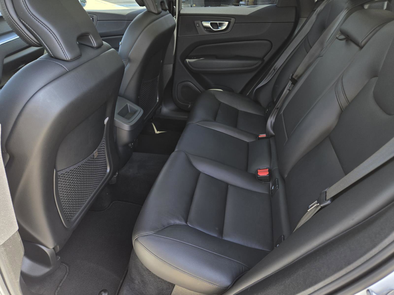 Used 2025 White Volvo Core image 30