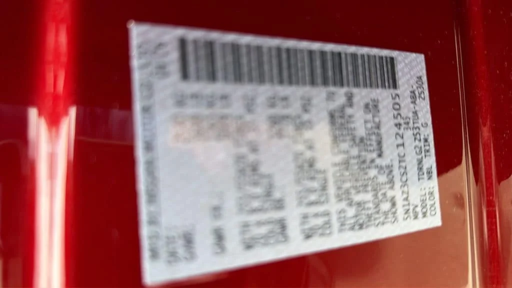 Used 2026 Scarlet Ember Tintcoat Nissan SL image 25
