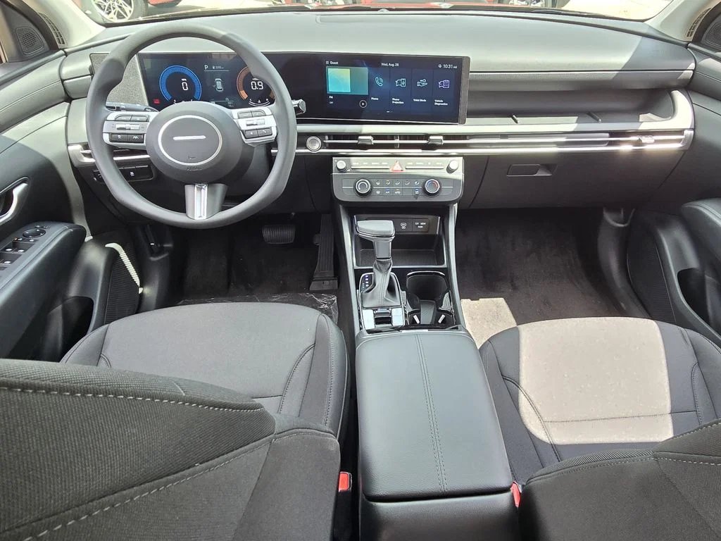 New 2026 White Hyundai SE image 20