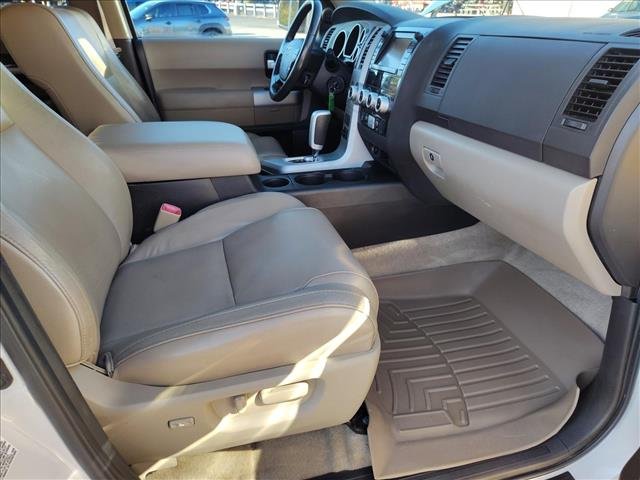 Used 2008 Arctic Frost Pearl White Toyota Platinum image 31