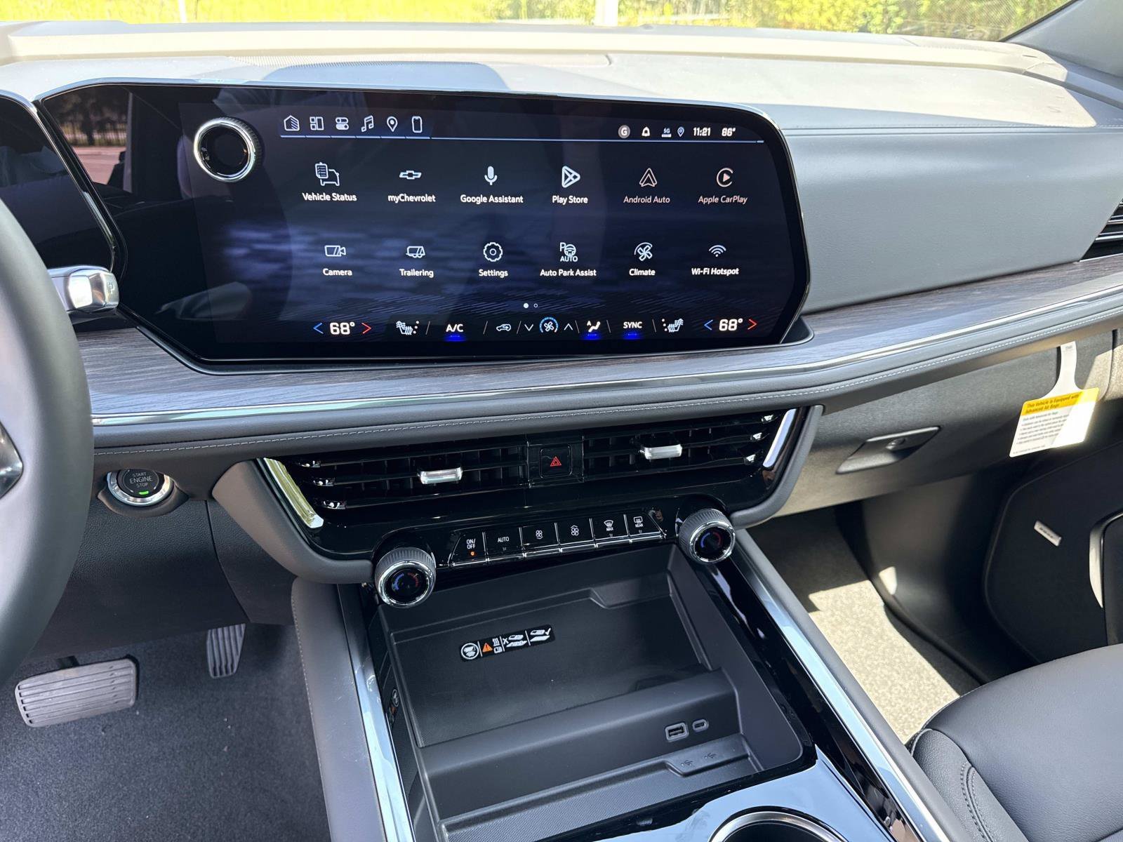 New 2026 Summit White Chevrolet LT image 23