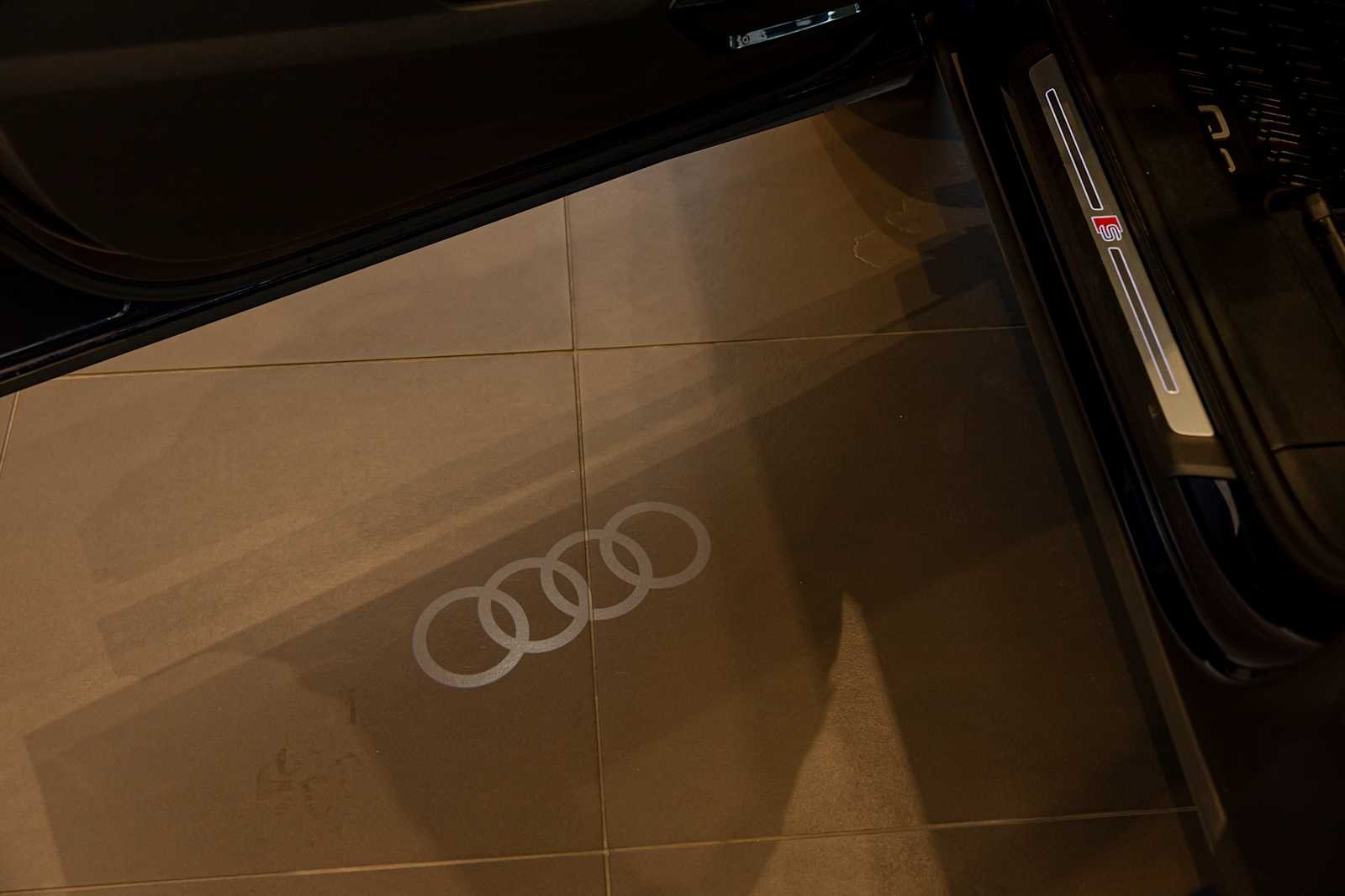 2025 Audi Q3 S Line Premium Plus - Photo 12