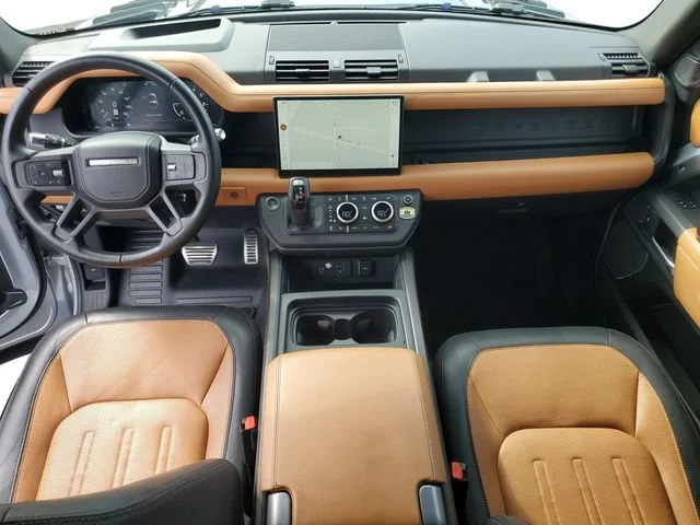Used 2022 Gray Land Rover X image 29