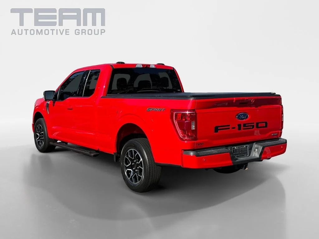 Used 2021 Red Ford XLT image 5