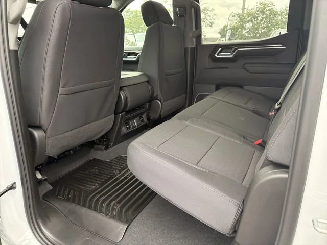 New 2026 Summit White GMC SLE image 22