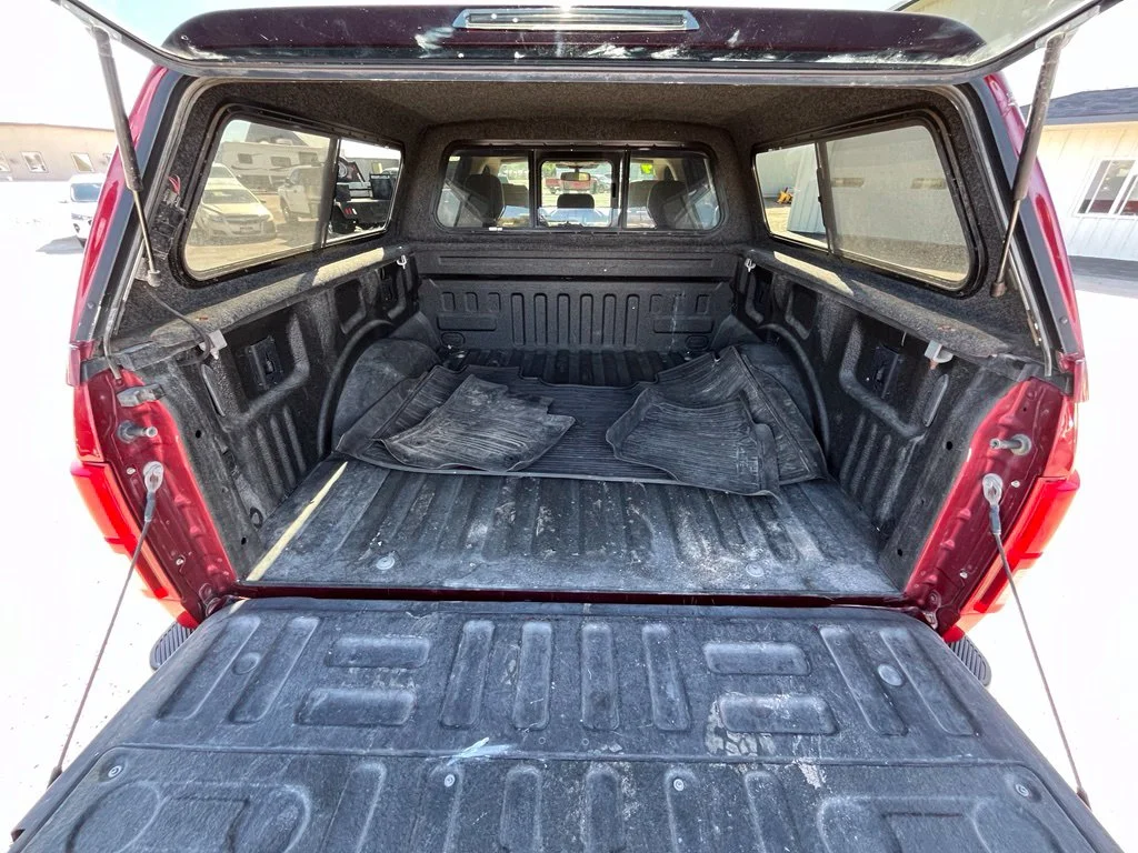 Used 2019 Red Ford Lariat image 16