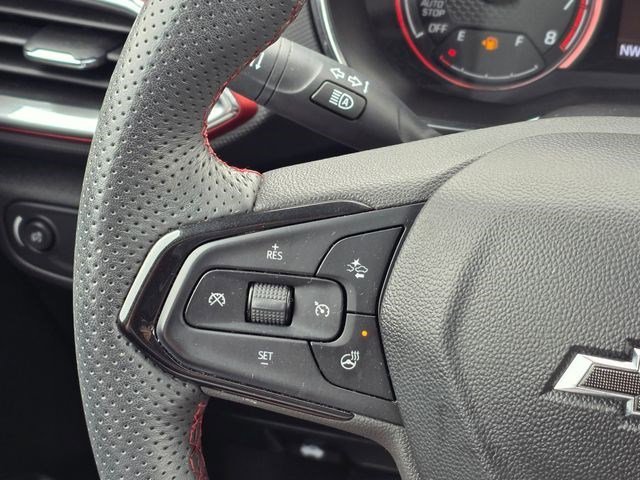 Used 2022 Summit White Chevrolet RS image 24