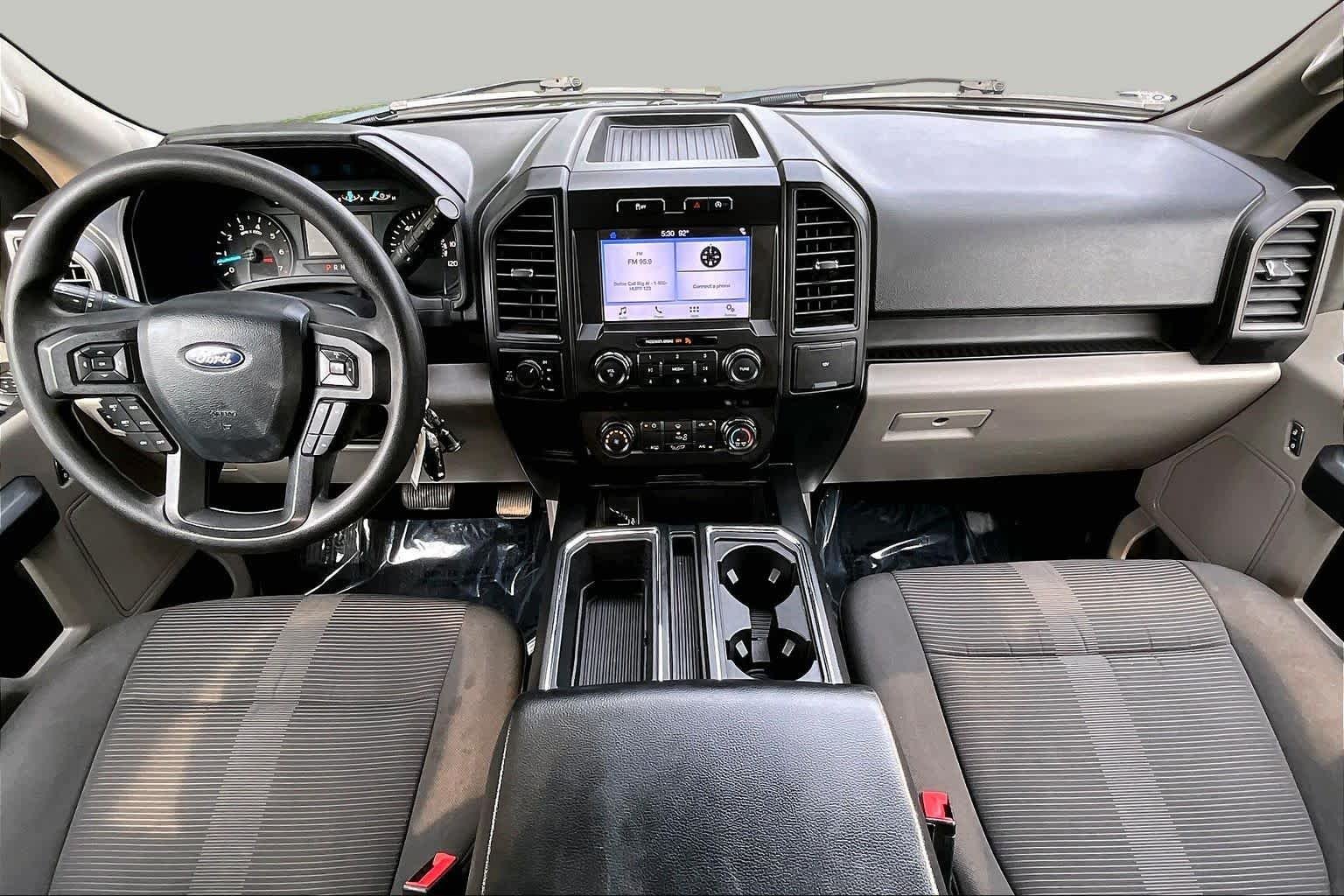 Used 2019 Magnetic Metallic Ford XL image 16