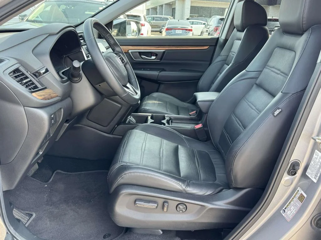 Used 2019 Silver Honda EX-L image 14