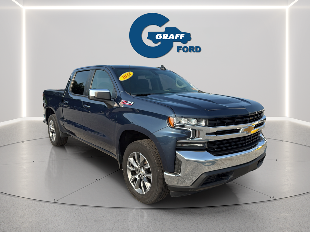 Used 2022 Blue Chevrolet LT image 4