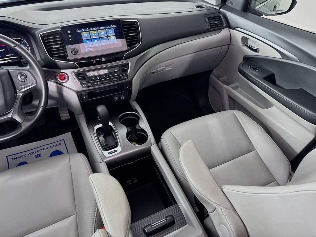 Certified Used 2019 Modern Steel Metallic Honda EX-L image 28