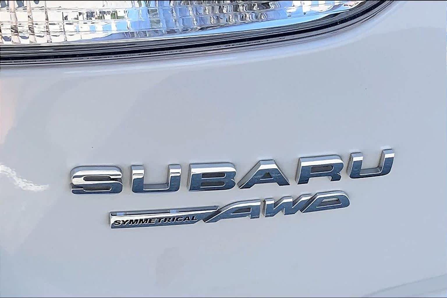 Used 2020 Crystal White Pearl Subaru Touring image 30