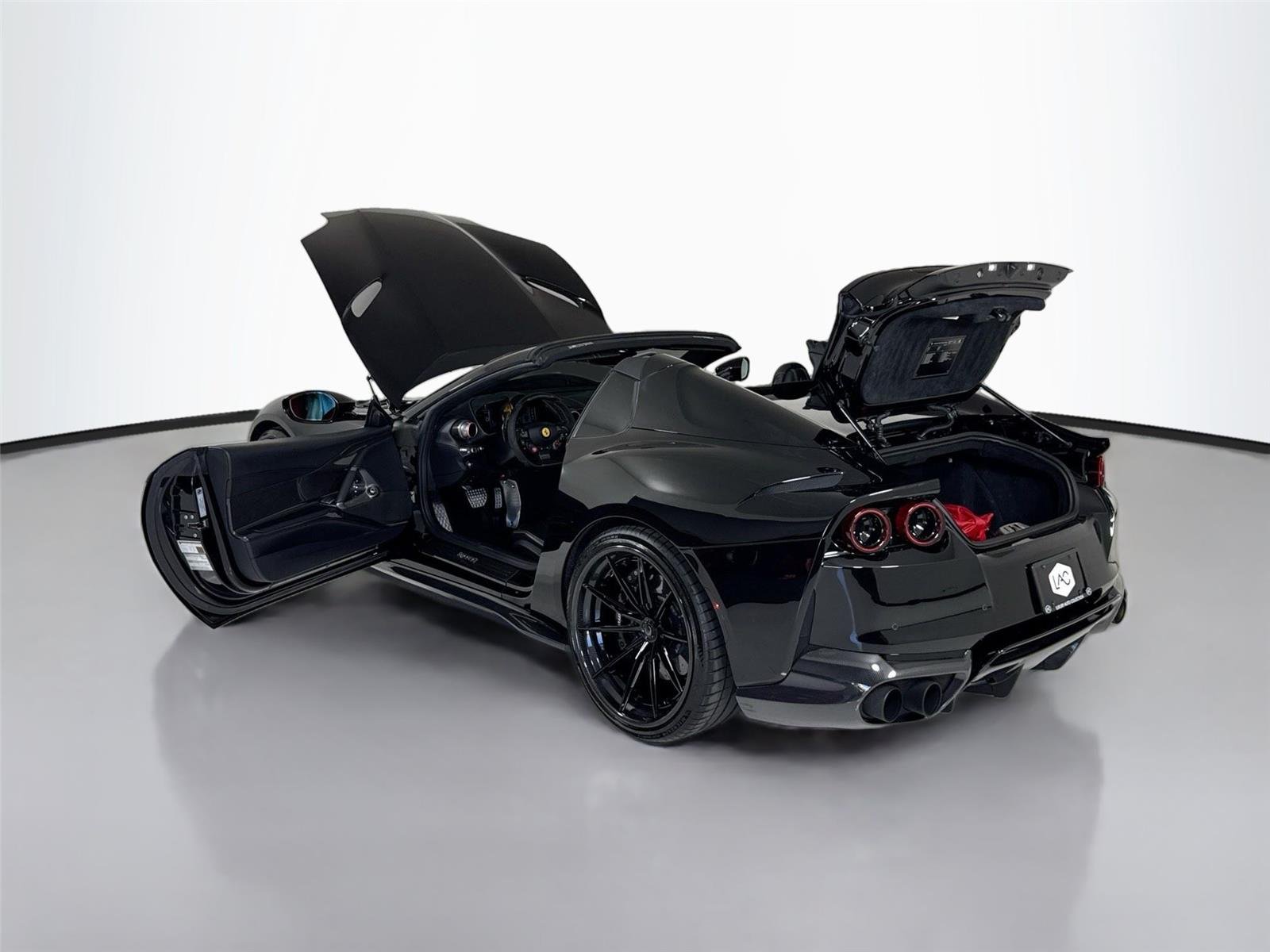Used 2021 Nero Ferrari  image 41