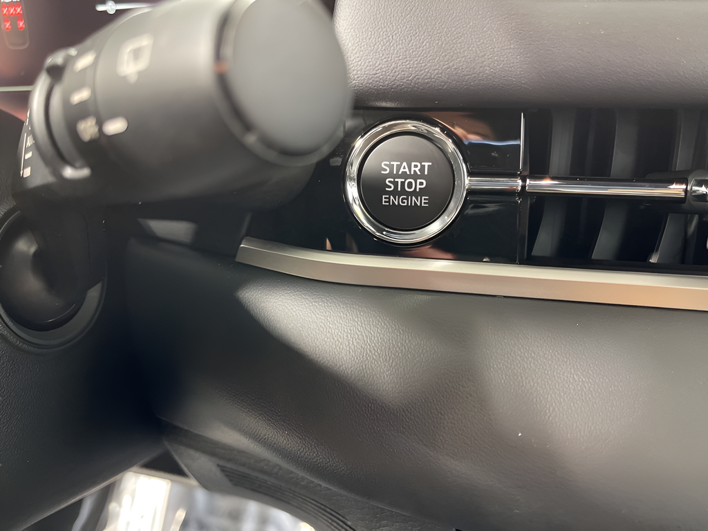 New 2026  Mitsubishi Black Edition image 17