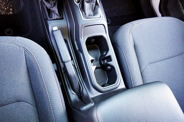 New 2026 Bright White Clear-Coat Exterior Paint Jeep Sport image 38