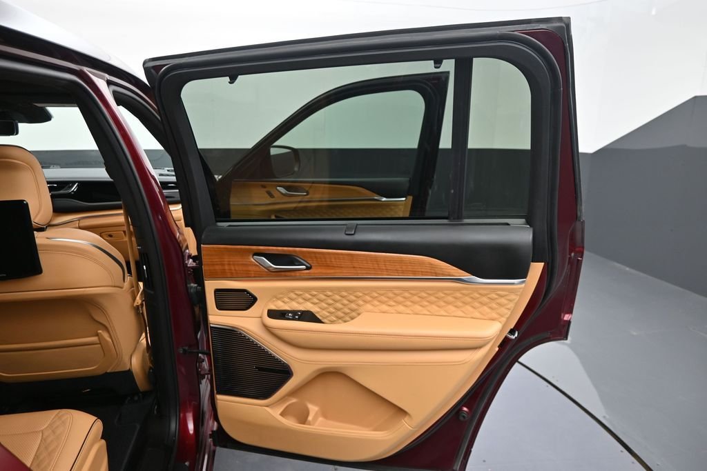 Used 2025 Red Jeep Summit Reserve image 38