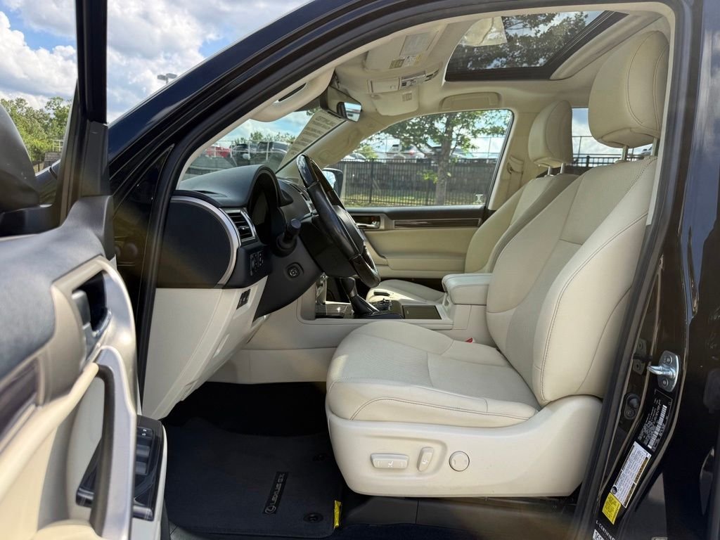 Certified Used 2021 BLACK Lexus 460 image 26