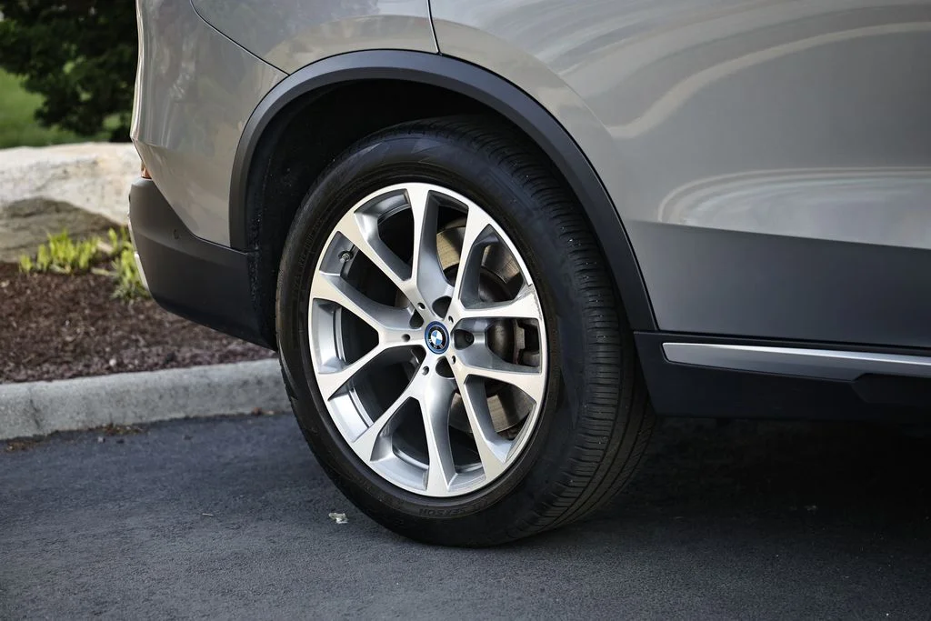 Used 2024 Skyscraper Gray Metallic BMW xDrive50e image 6