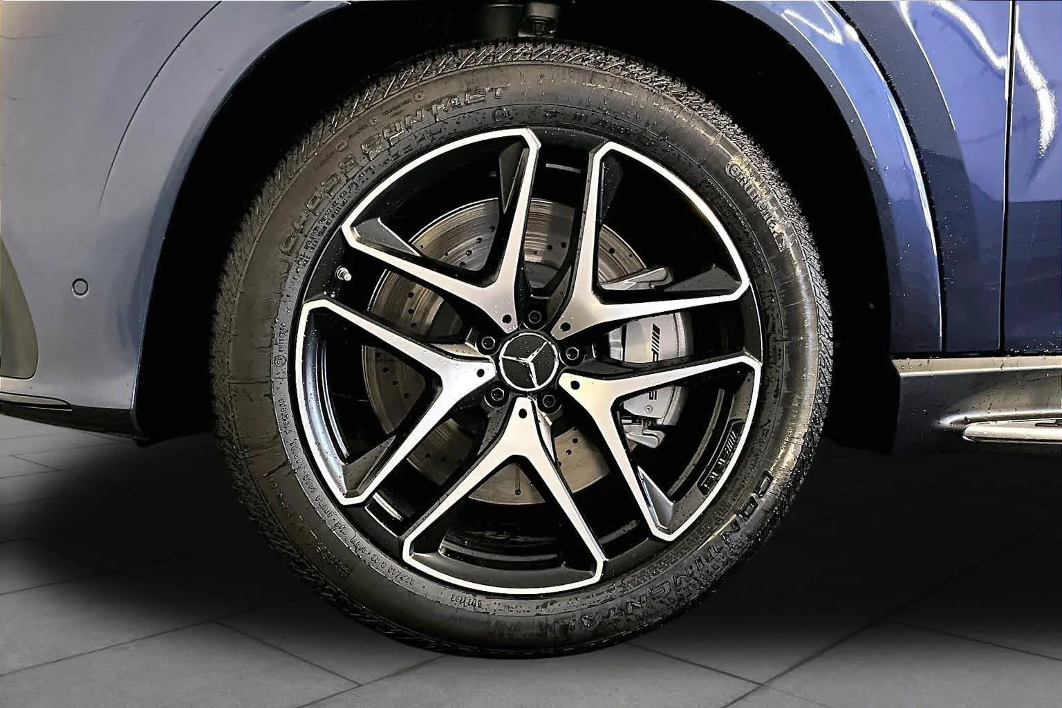 New 2026 Twilight Blue Metallic Mercedes-Benz AMG® GLE 53 image 17