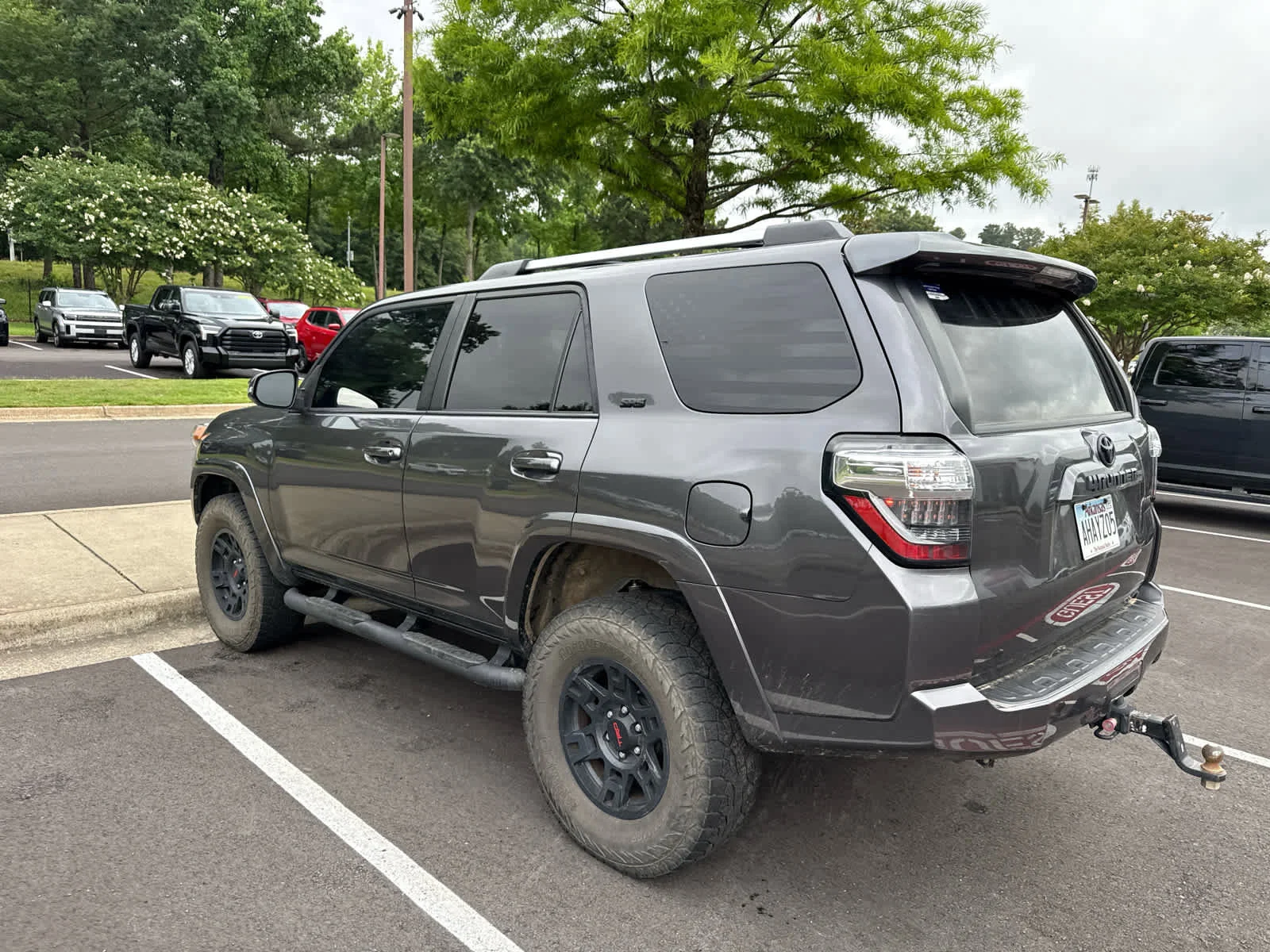 Used 2021 Magnetic Gray Metallic Toyota SR5 Premium image 5