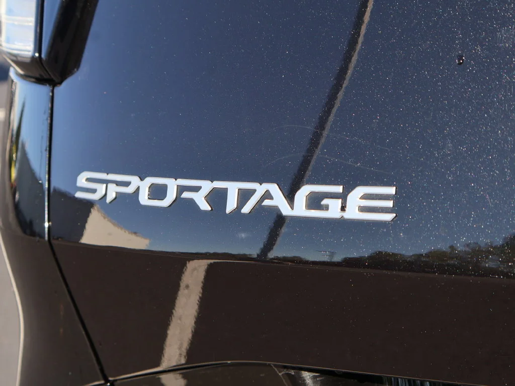 Used 2025 Black Kia SX-Prestige image 29