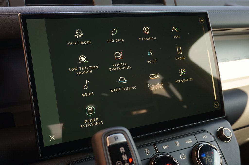 New 2026 Sargasso Blue Land Rover Octa image 24