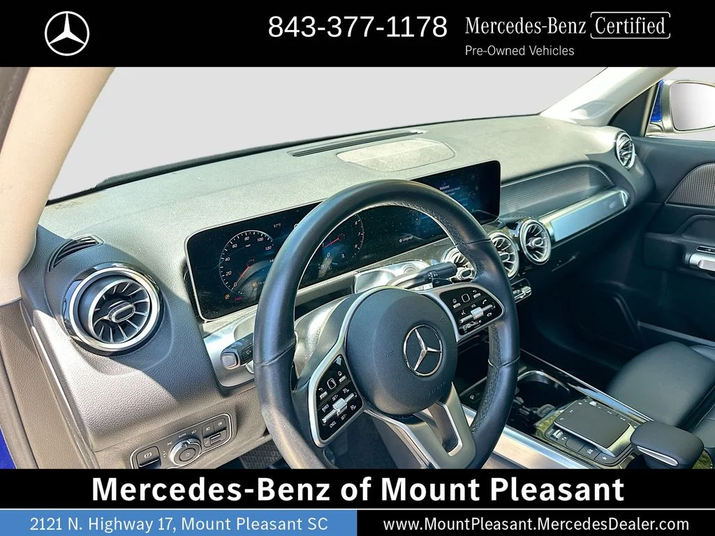 Used 2021 Blue Mercedes-Benz GLB 250 image 9