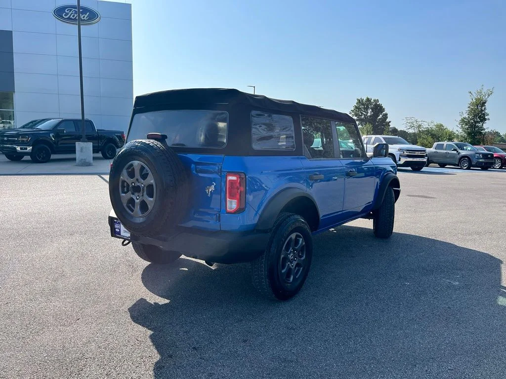 Used 2023 Blue Ford Base image 5