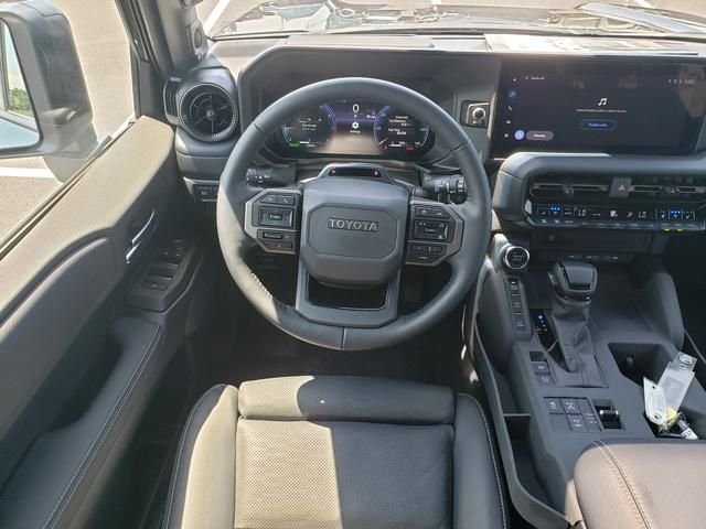 Used 2025 Black Toyota Base image 15