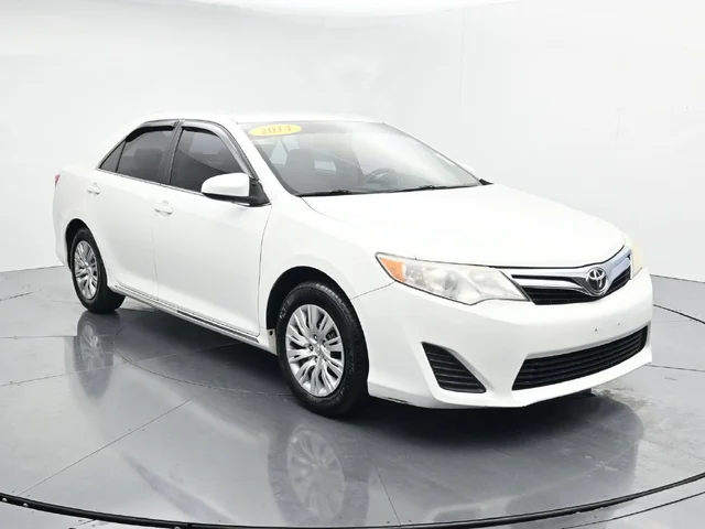 2014 Toyota Camry LE