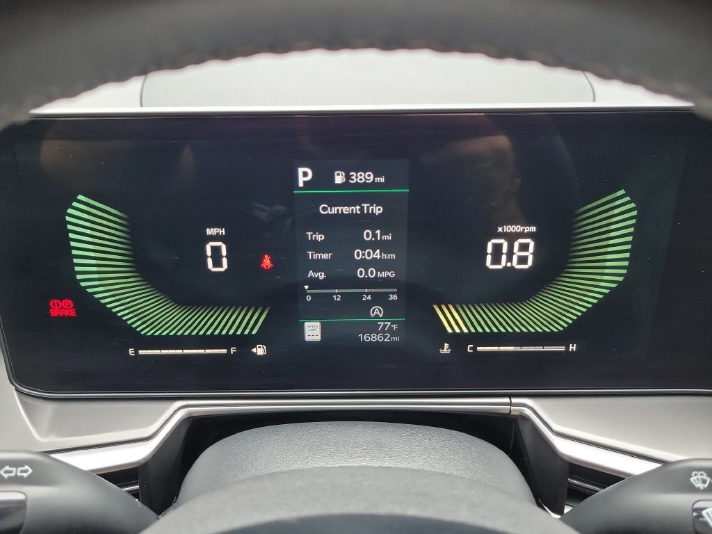 Certified Used 2025 Glacial White Pearl Kia S image 25