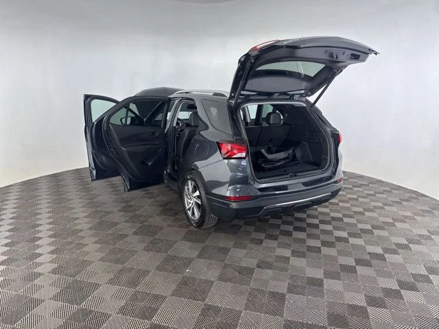 Used 2022 Gray Chevrolet Premier image 16