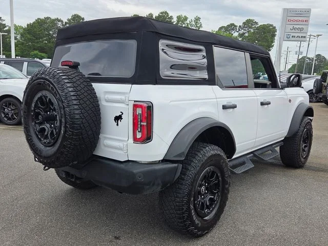 Used 2023 White Ford Wildtrak image 12