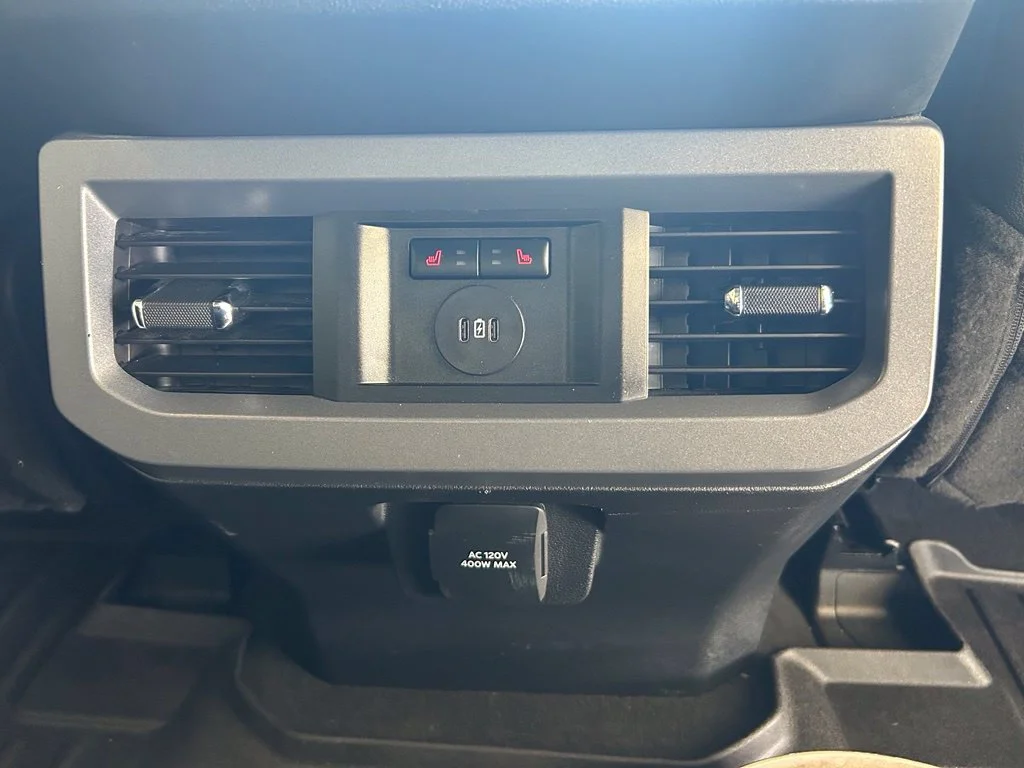 Used 2025 White Ford XL image 35