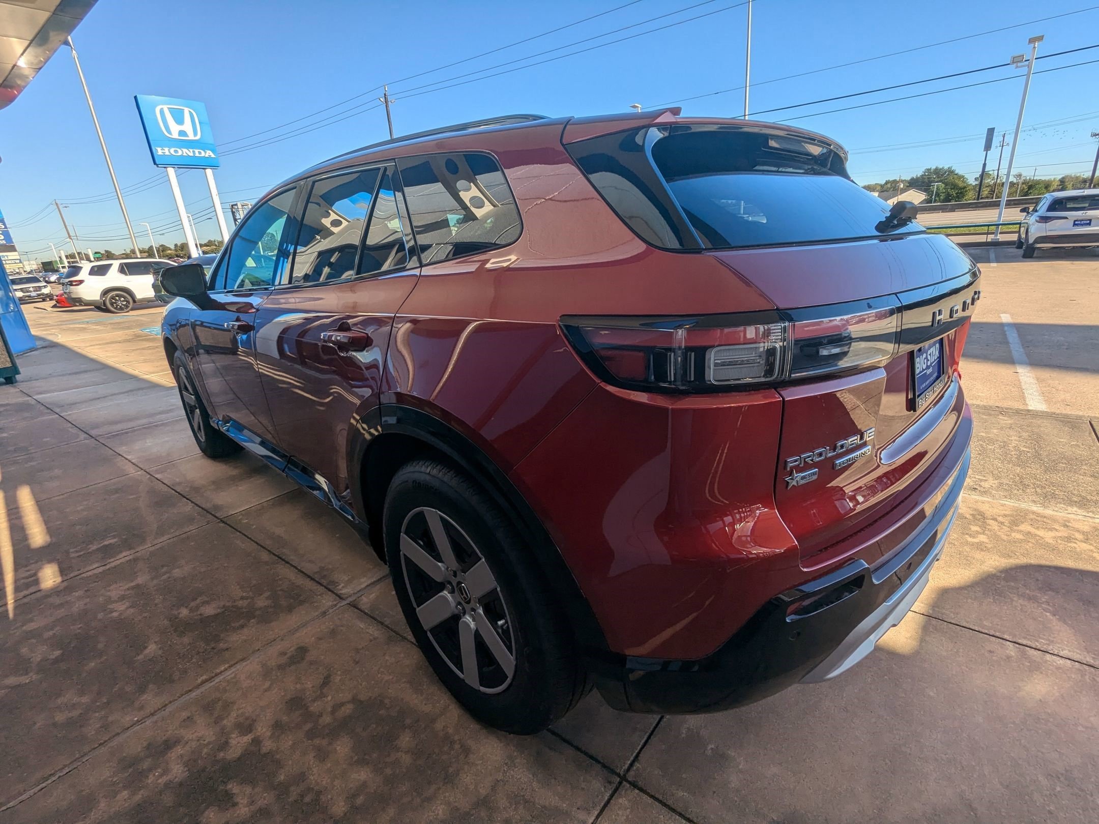New 2026 Scarlet Red Metallic Honda Touring image 6